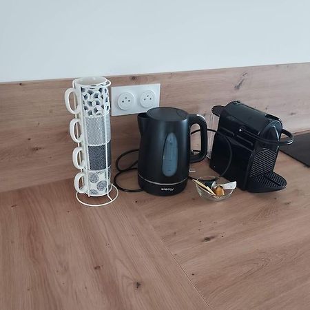 Bel Appartement F2 Hyper Centre Refait A Neuf Coutances Bagian luar foto