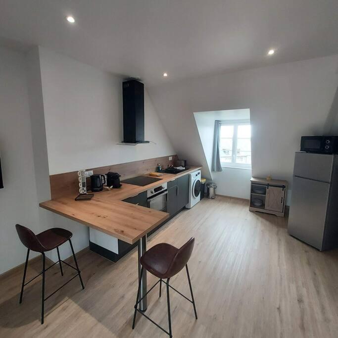 Bel Appartement F2 Hyper Centre Refait A Neuf Coutances Bagian luar foto